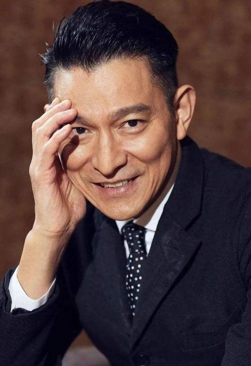 娱乐吃瓜刘德华,娱乐圈的常青树，吃瓜群众的永恒话题